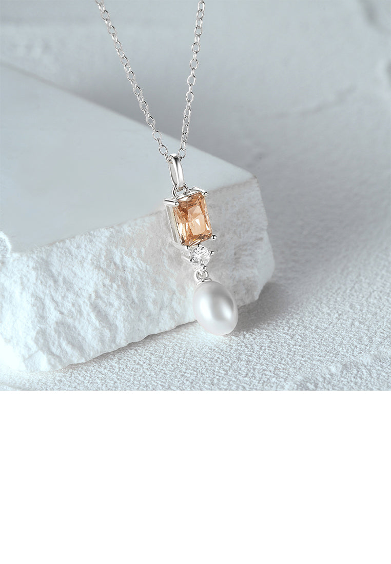 925 Sterling Silver Simple and Elegant Geometric Imitation Pearl Pendant with Cubic Zirconia and Necklace - Luxurious Look