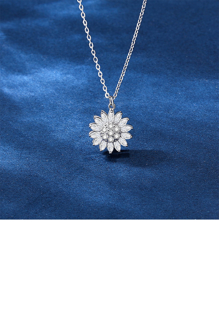 925 Sterling Silver Fashion Brilliant Sunflower Pendant with Cubic Zirconia and Necklace - Luxurious Look
