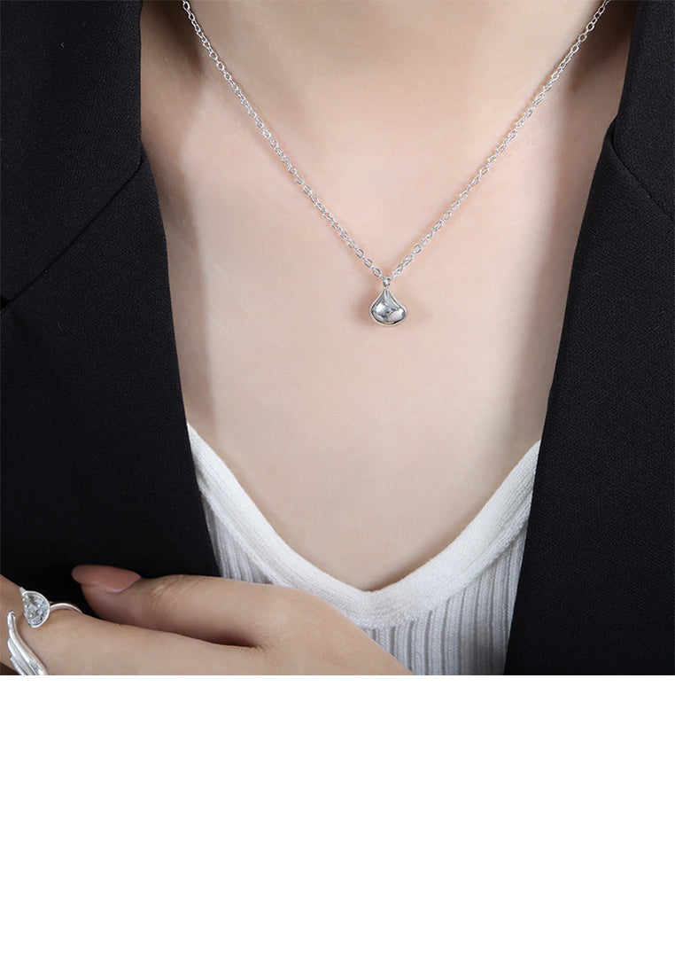 Simple and Fashion 316L Stainless Steel Water Drop-shaped Pendant with Necklace