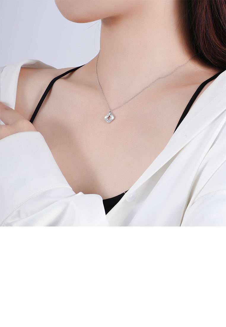 925 Sterling Silver Hollow Four-leafed Clover Pendant with Necklace