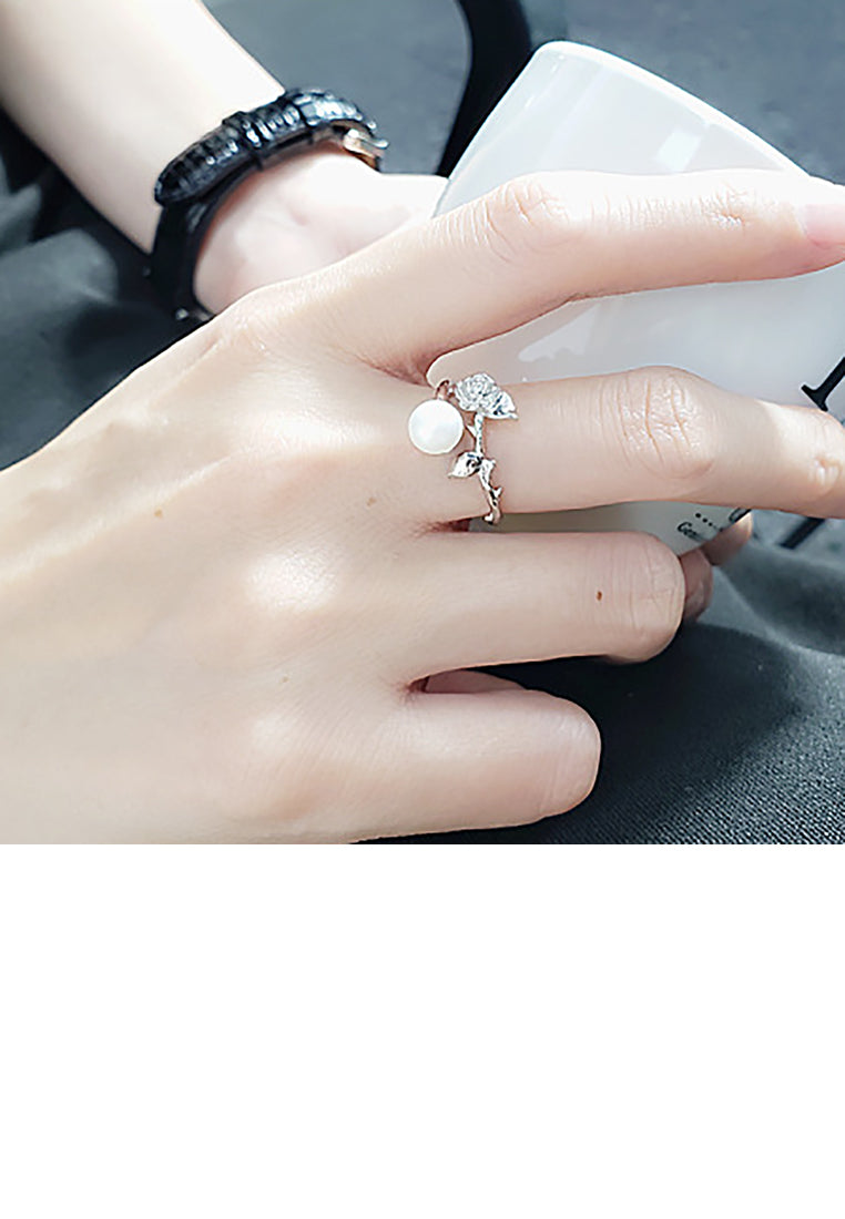 925 Sterling Silver Fashion Elegant Rose White Freshwater Pearl Adjustable Ring - Luxurious Look