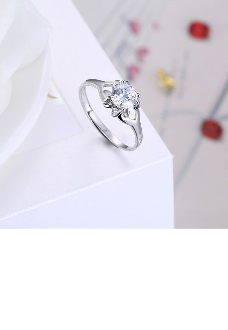 925 Sterling Silver Simple Fashion Flower Adjustable Ring with Cubic Zircon