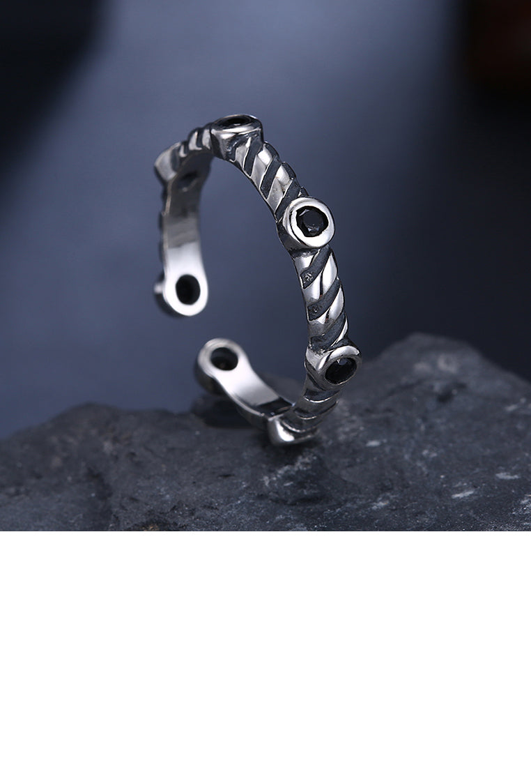 925 Sterling Silver Vintage Open Ring with Black Austrian Element Crystal