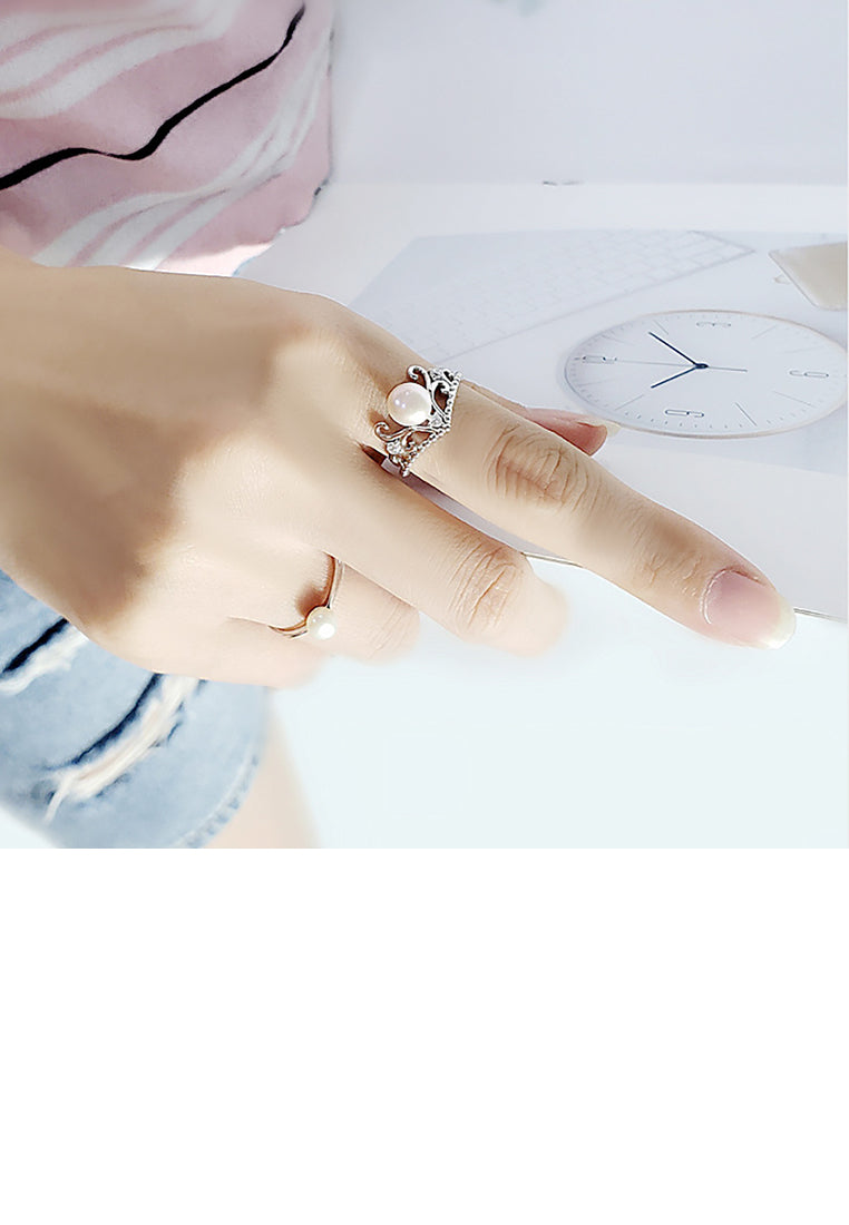 925 Sterling Silver Fashion Noble Crown White Freshwater Pearl Adjustable Ring - Luxurious Look
