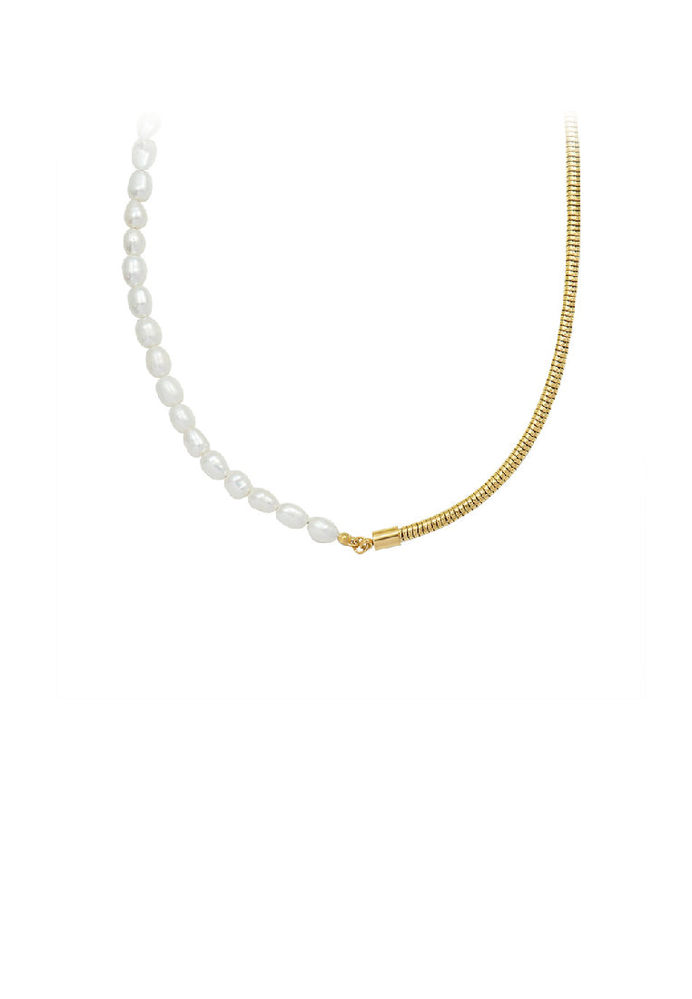 Fashion Temperament Plated Gold 316L Stainless Steel Imitation Pearl Stitching Necklace - Luxurious Look