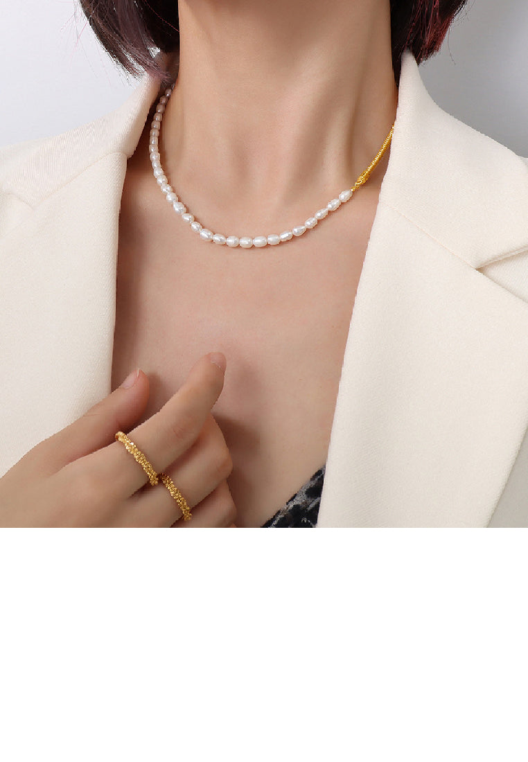 Fashion Temperament Plated Gold 316L Stainless Steel Imitation Pearl Stitching Necklace - Luxurious Look