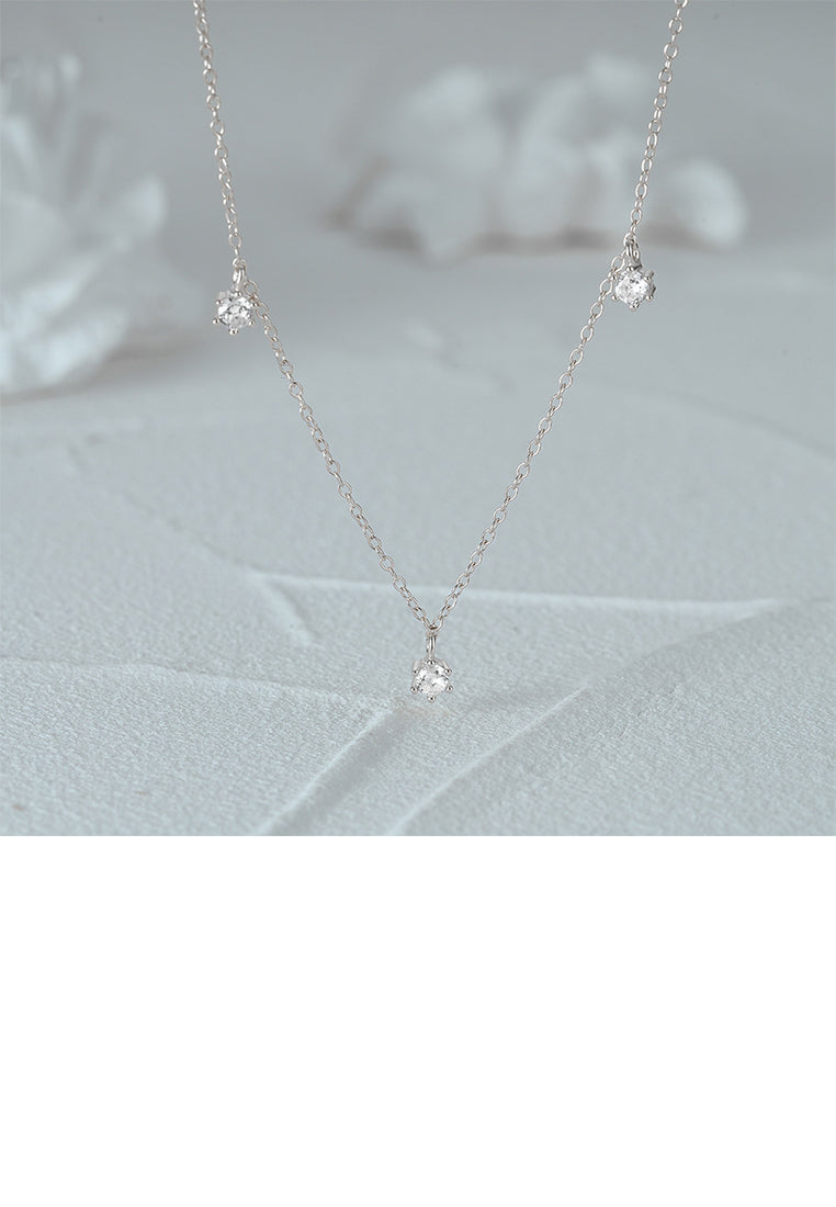 925 Sterling Silver Simple and Fashion Geometric Cubic Zirconia Necklace - Luxurious Look