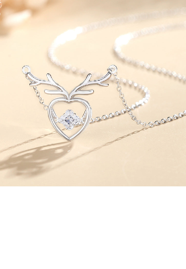 925 Sterling Silver Simple Fashion Antler Heart Pendant with Cubic Zirconia and Necklace - Luxurious Look