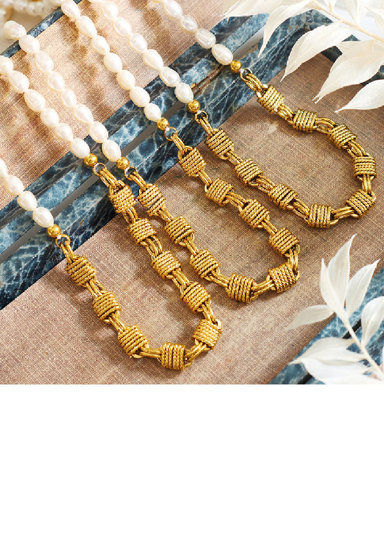 Fashion and Simple Plated Gold Geometric Square Pairing Imitation Pearl Necklace - Luxurious Look