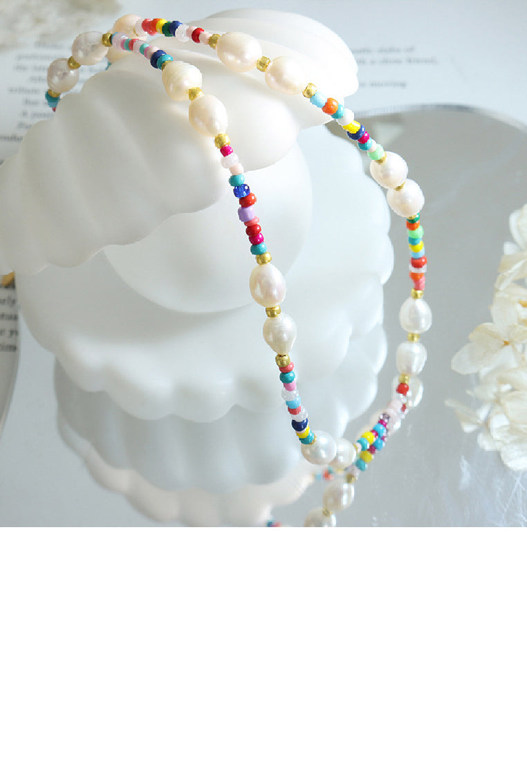 Simple Fashion Plated Gold Colorful Beaded Necklace with Freshwater Pearls