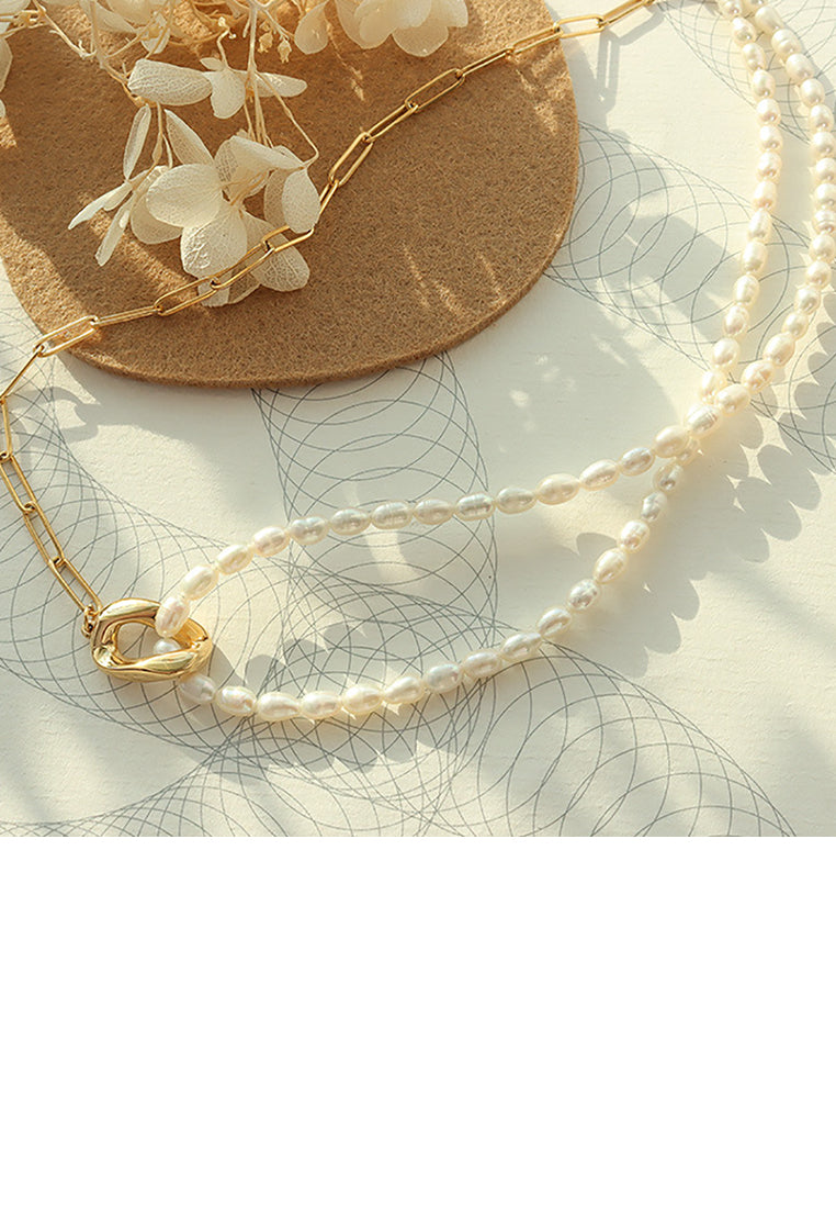 Fashion Elegant Plated Gold 316L Stainless Steel Geometric Beaded Imitation Pearl Necklace - Luxurious Look