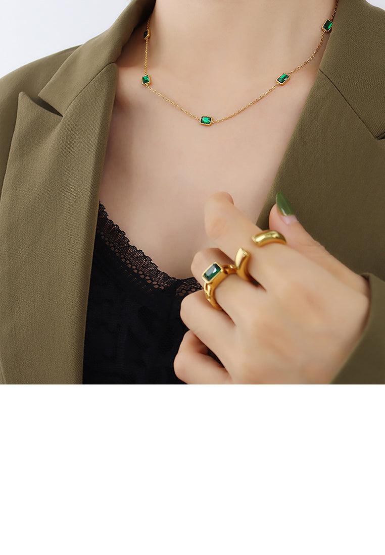 Fashion Simple Plated Gold 316L Stainless Steel Geometric Square Necklace with Green Cubic Zirconia - Luxurious Look