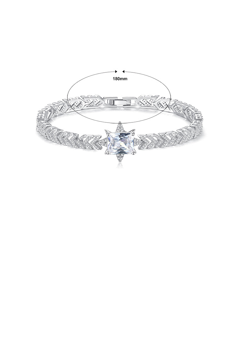 Fashion Bright Snowflake Bracelet with Cubic Zirconia - Luxurious Look