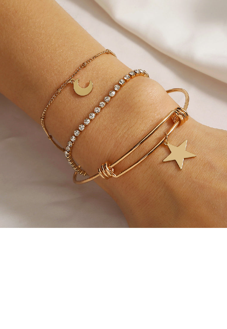 Simple Temperament Plated Gold Star Moon Multilayer Bracelet with Cubic Zirconia - Luxurious Look