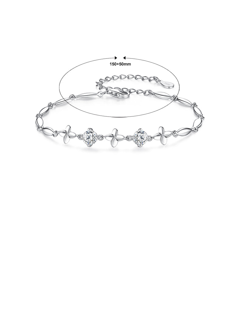 925 Sterling Silver Fashion and Elegant Four-leaf Clover Bracelet with Cubic Zirconia - Luxurious Look