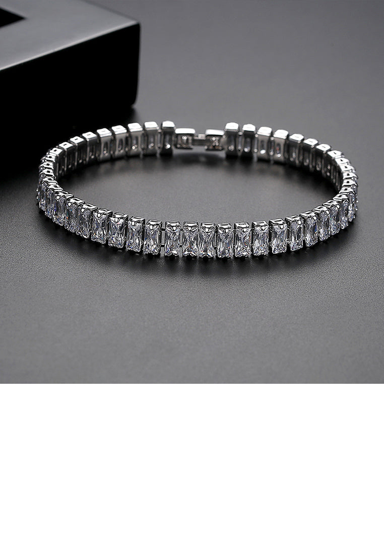 Simple Bright Geometric Rectangular Cubic Zirconia Bracelet 17cm - Luxurious Look
