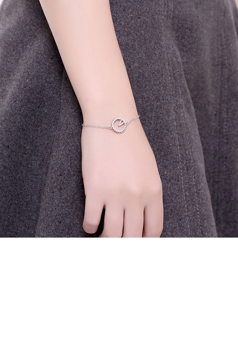 925 Sterling Silver Circle Letter Bracelet with Austrian Element Crystal