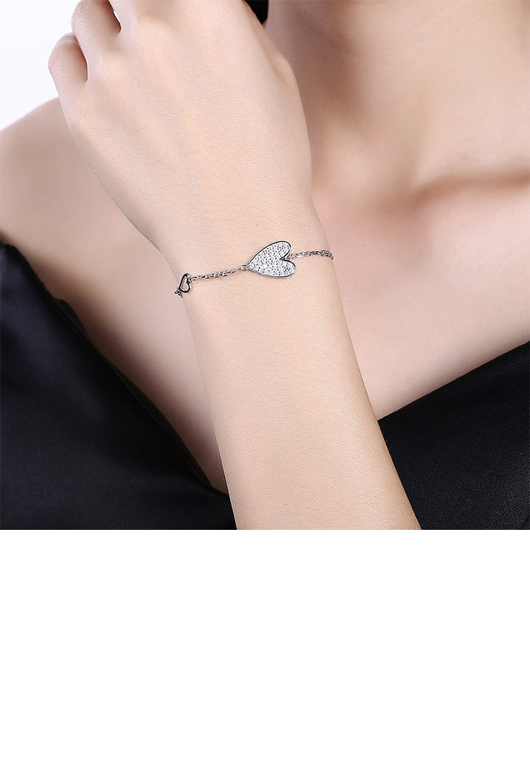 925 Sterling Silver Elegant Fashion Romantic Heart Shape Bracelet with Cubic Zircon
