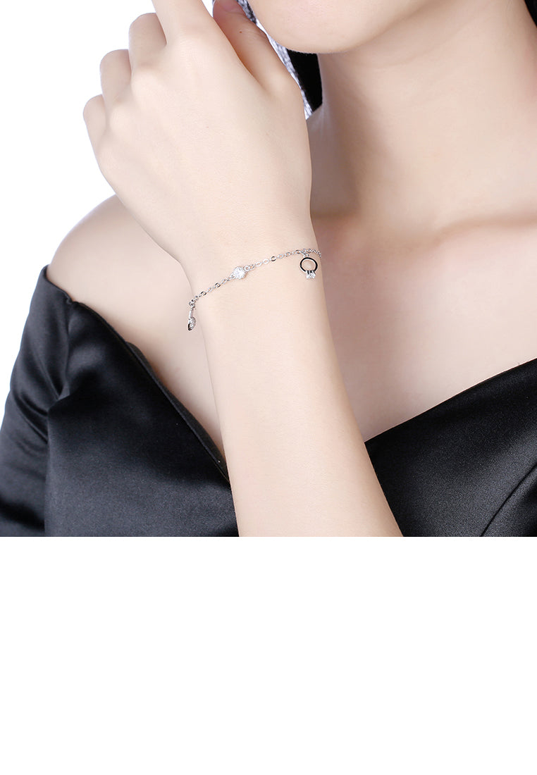 925 Sterling Silver Romance Heart Shape LOVE Alphabet Bracelet with Cubic Zircon