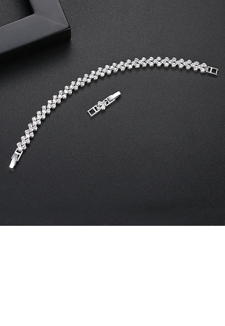 Simple Bright Geometric Bracelet with Cubic Zirconia - Luxurious Look