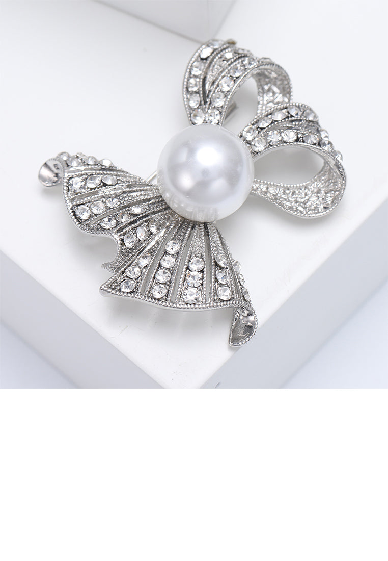 Fashion Sweet Ribbon Imitation Pearl Brooch with Cubic Zirconia - Luxurious Look