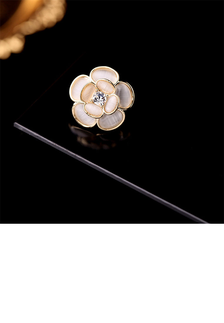 Simple and Delicate Plated Gold Floral Imitation Opal Brooch with Cubic Zirconia - Luxurious Look