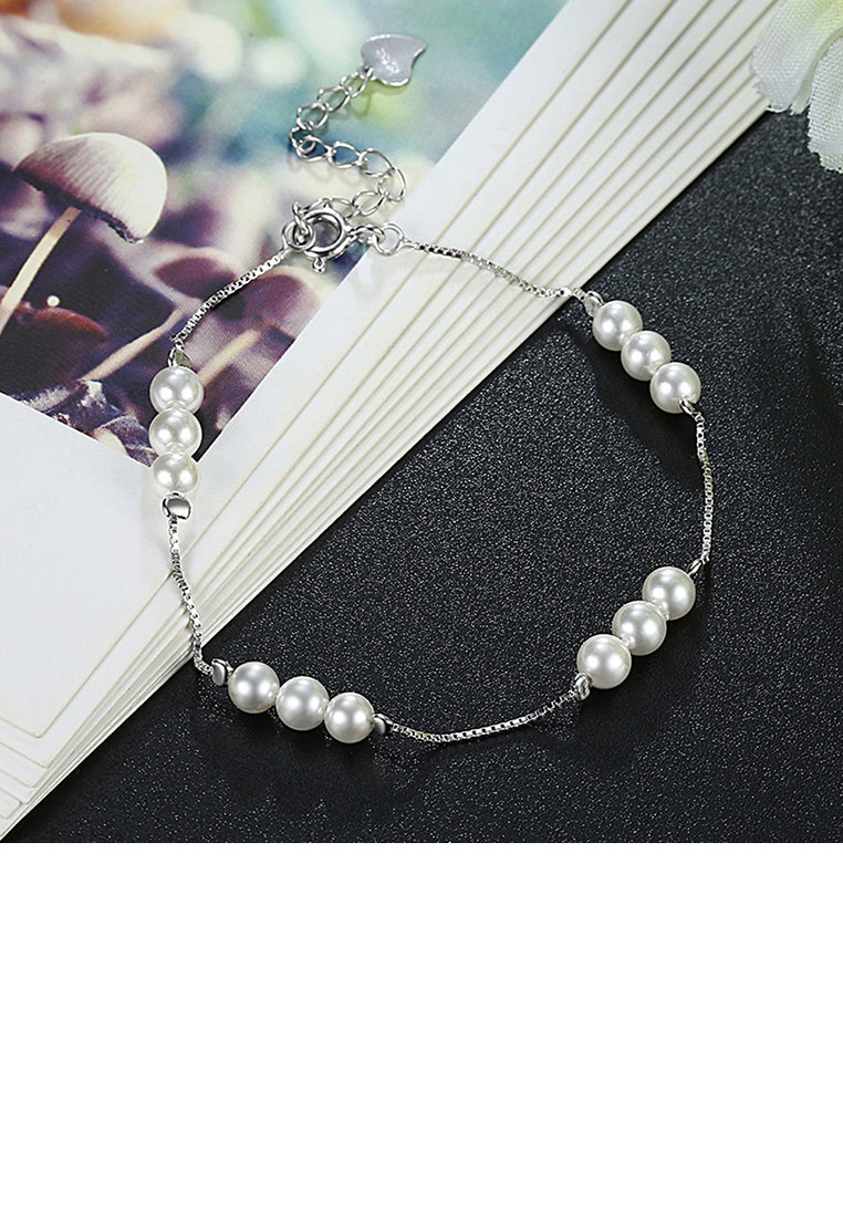 925 Sterling Silver Elegant Pearl Bracelet - Luxurious Look