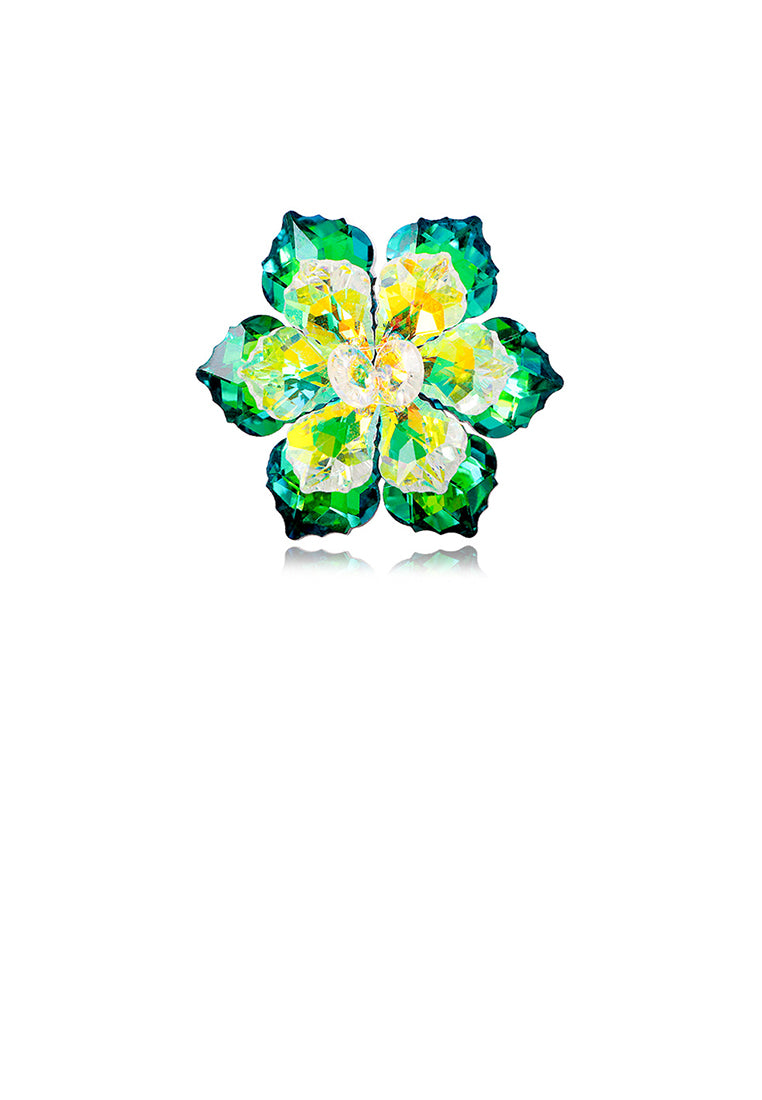 Fashion Brilliant Green Snowflake Brooch with Cubic Zirconia - Luxurious Look
