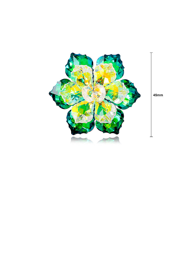 Fashion Brilliant Green Snowflake Brooch with Cubic Zirconia - Luxurious Look