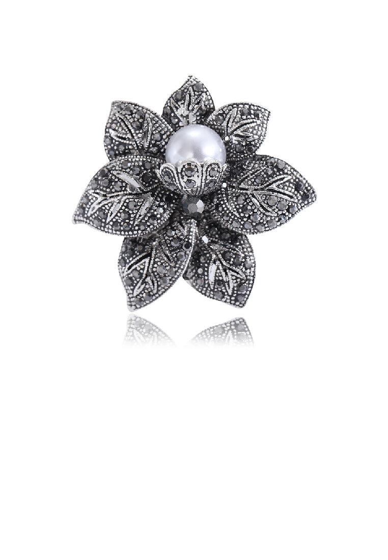 Elegant Vintage Black Flower Imitation Pearl Brooch with Black Cubic Zirconia - Luxurious Look