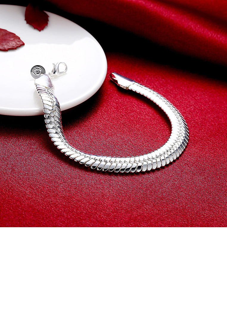 Simple Snake Bracelet