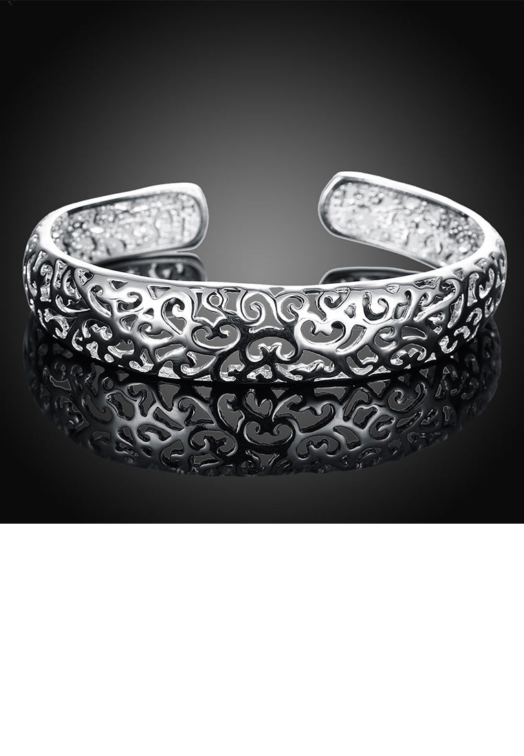 Elegant Fashion Hollow Pattern Open Bangle