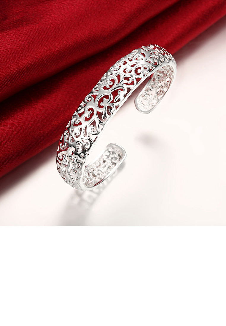 Elegant Fashion Hollow Pattern Open Bangle