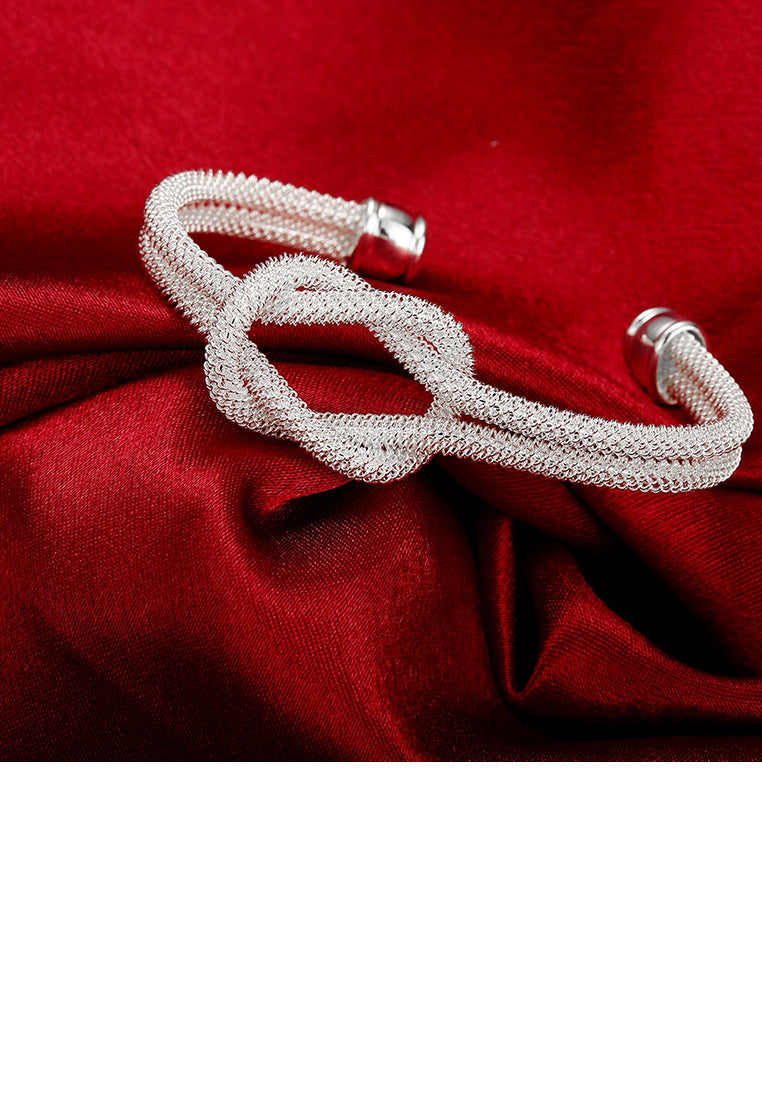 Fashion Elegant Open Knotted Mesh Bangle