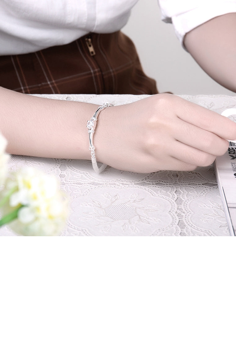 Elegant Shining Bracelet with Cubic Zircon
