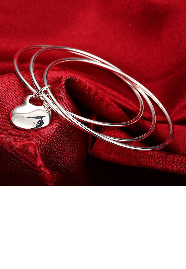 925 Silver Plated Elegant Heart Bangle