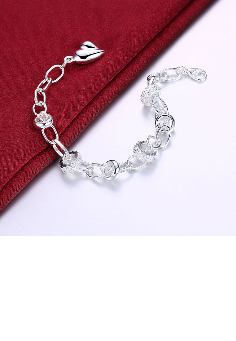 Elegant Heart Bracelet