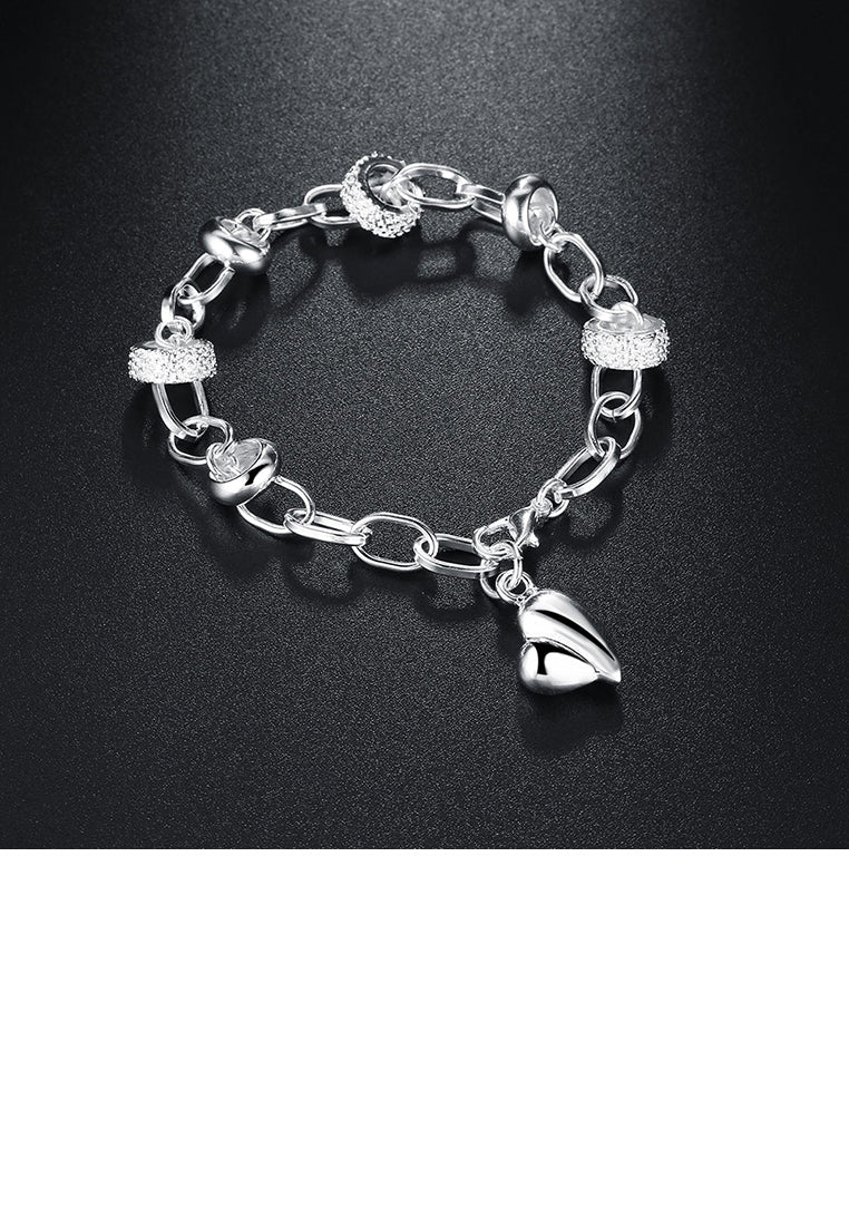 Elegant Heart Bracelet