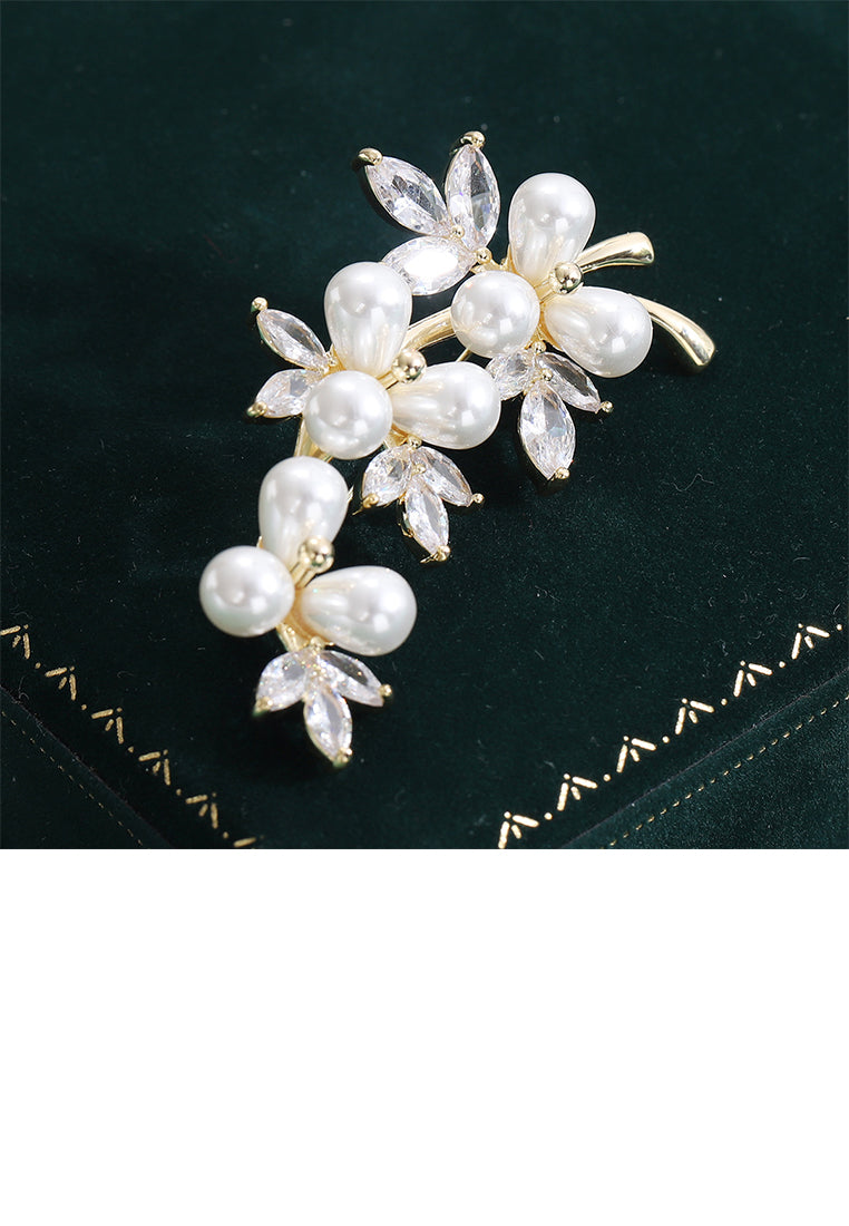 Fashion Elegant Plated Gold Floral Imitation Pearl Brooch with Cubic Zirconia - Luxurious Look