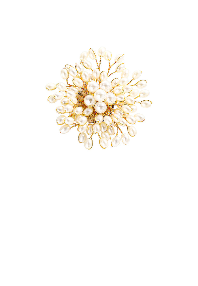 Fashion and Elegant Plated Gold Floral Imitation Pearl Brooch - Luxurious Look