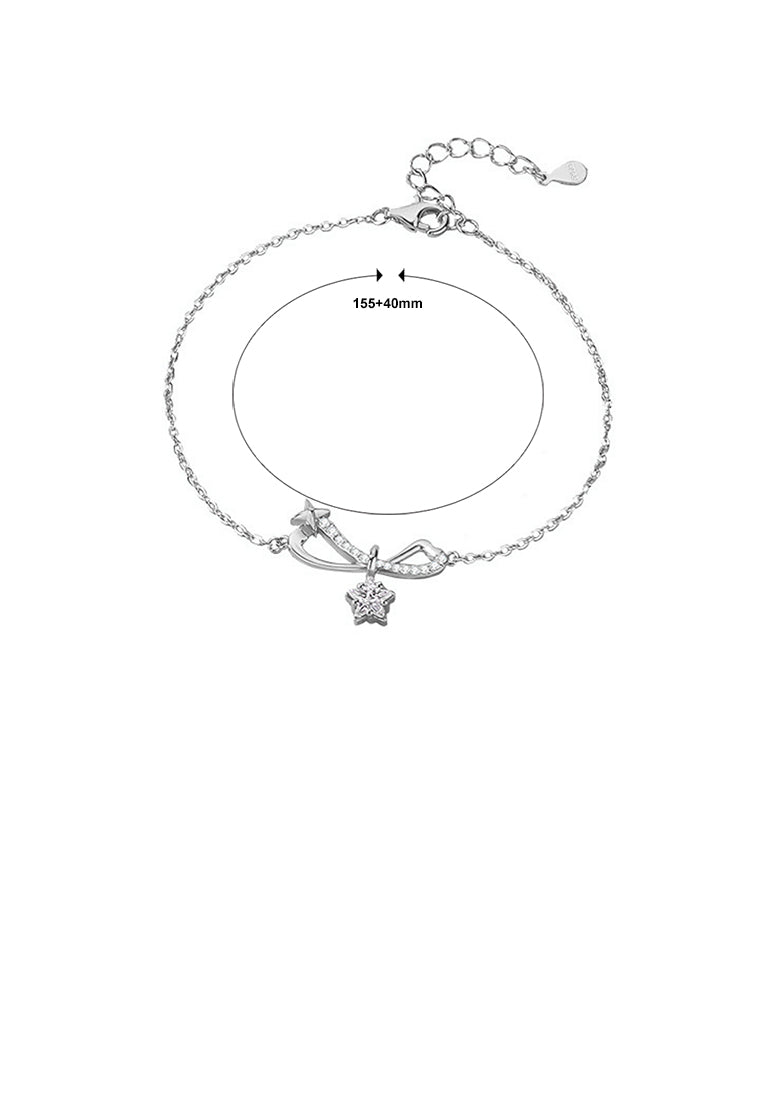 925 Sterling Silver Fashion and Creative Möbius Star Bracelet with Cubic Zirconia - Luxurious Look