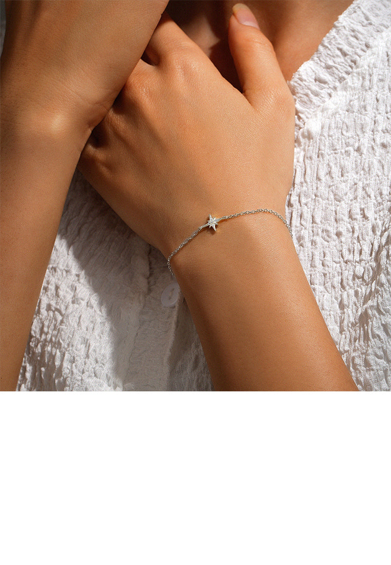 925 Sterling Silver Simple Fashion Star Bracelet with Cubic Zirconia - Luxurious Look
