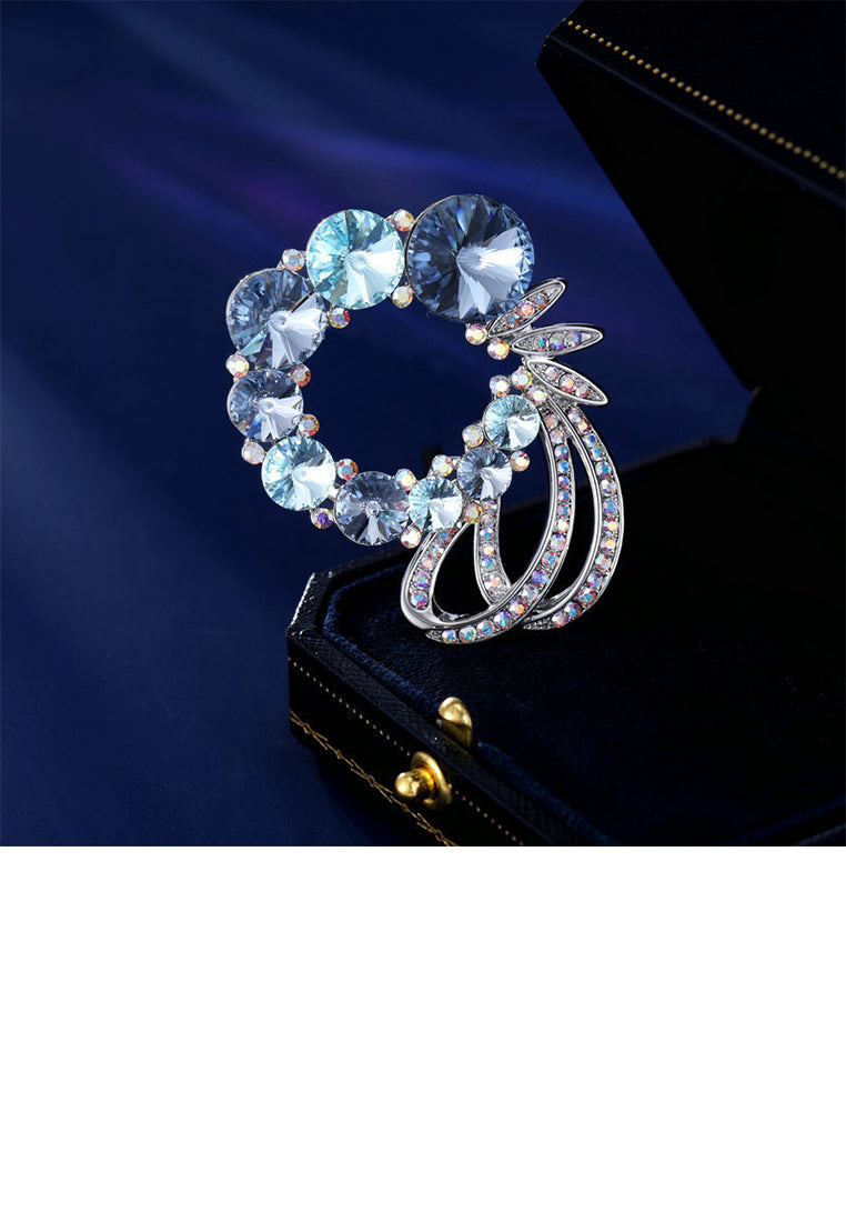 Fashion Temperament Hollow Geometric Ribbon Brooch with Blue Cubic Zirconia - Luxurious Look