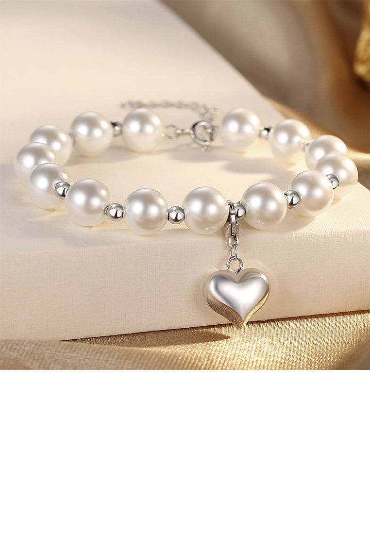 925 Sterling Silver Fashion and Elegant Heart-shaped Imitation Pearl Beaded Bracelet - Luxurious Look