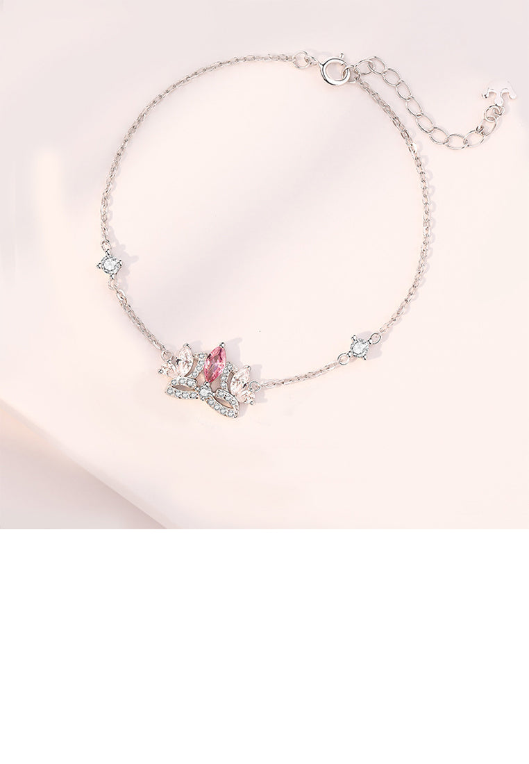 925 Sterling Silver Fashion and Elegant Crown Bracelet with Cubic Zirconia - Luxurious Look