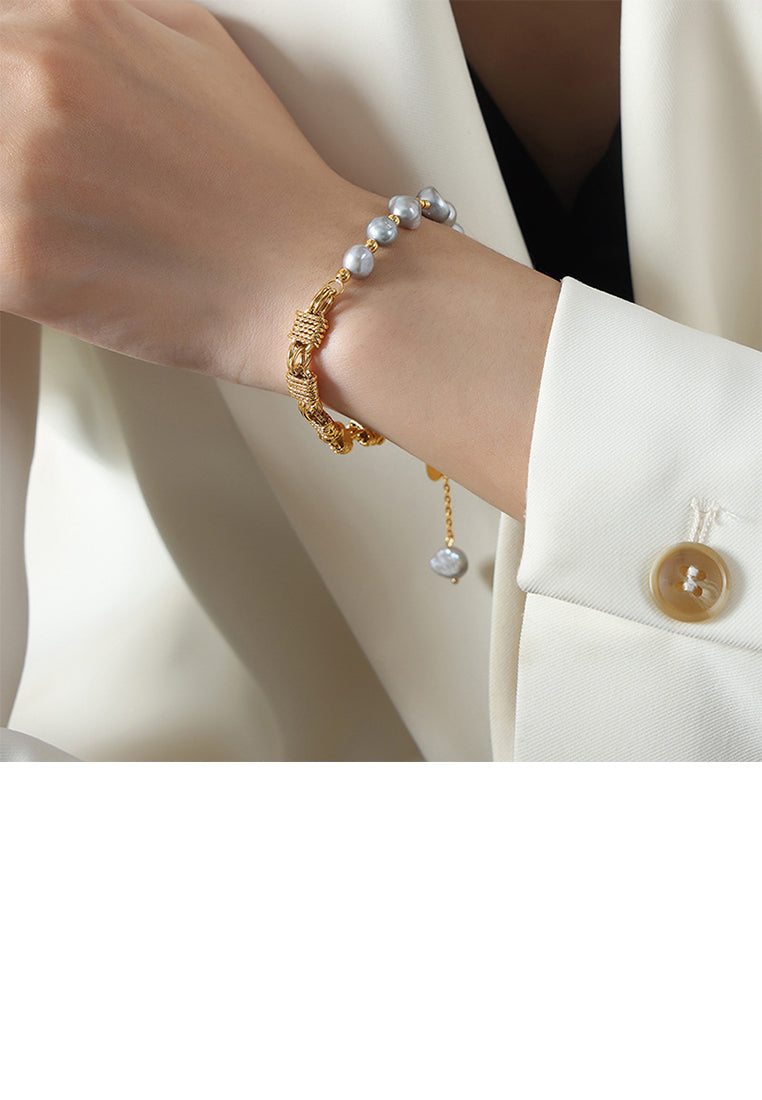 Fashion and Elegant Plated Gold 316L Stainless Steel Braided Geometric Irregular Imitation Pearl Bracelet - Luxurious Look