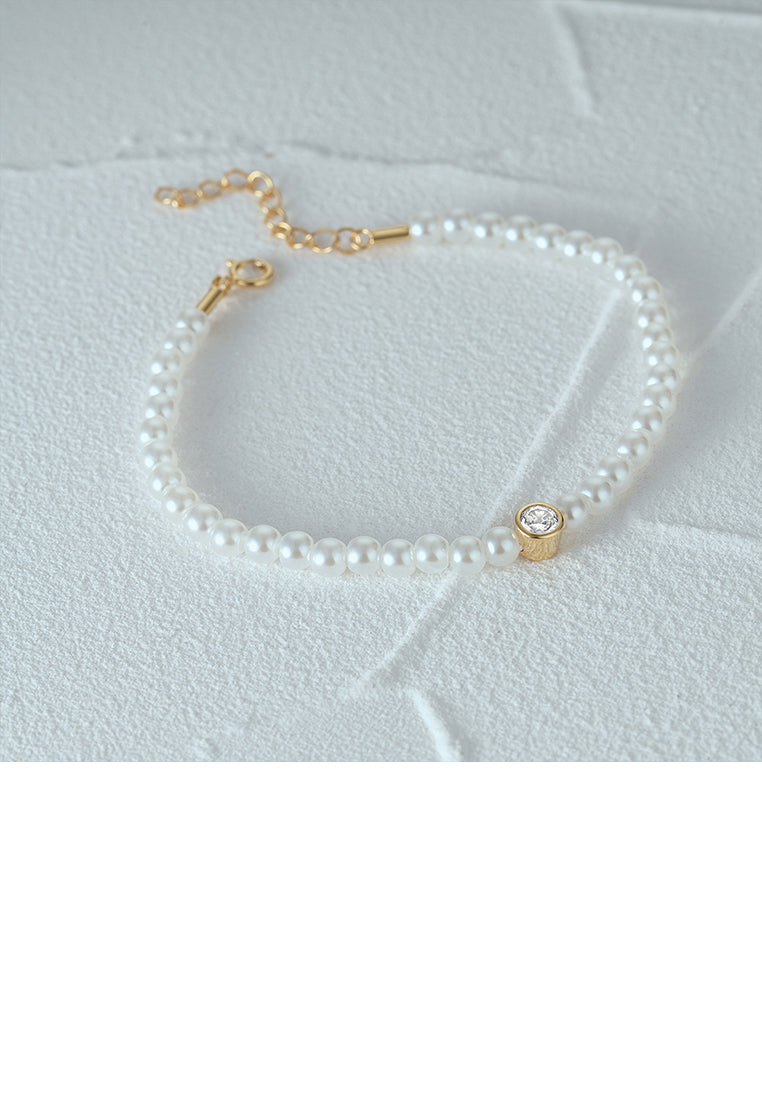 925 Sterling Silver Plated Gold Fashion Elegant Geometric Imitation Pearl Bead Bracelet with Cubic Zirconia - Luxurious Look