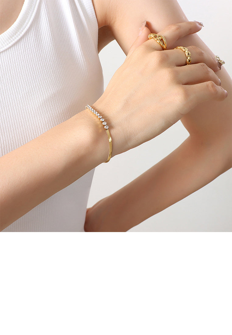 Fashion Simple Plated Gold 316L Stainless Steel Geometric Chain Bracelet with Cubic Zirconia - Luxurious Look