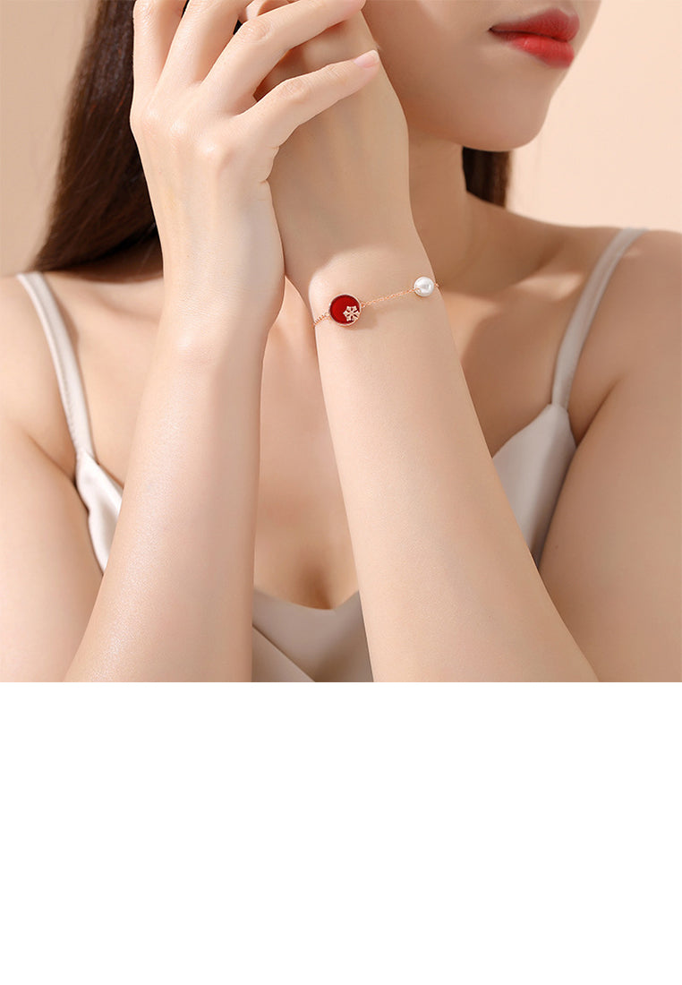 925 Sterling Silver Plated Rose Gold Fashion and Elegant Snowflower Round Imitation Agate Bracelet with Imitation Pearl - Luxurious Look