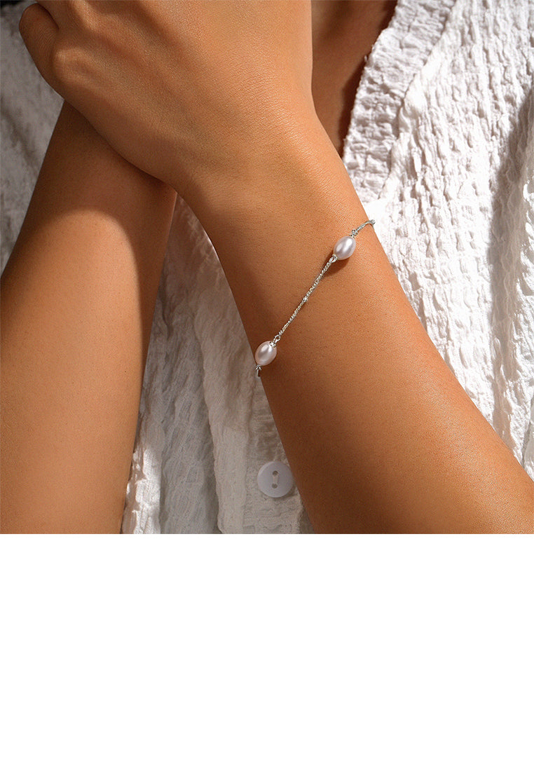 925 Sterling Silver Simple and Elegant Imitation Pearl Chain Bracelet - Luxurious Look